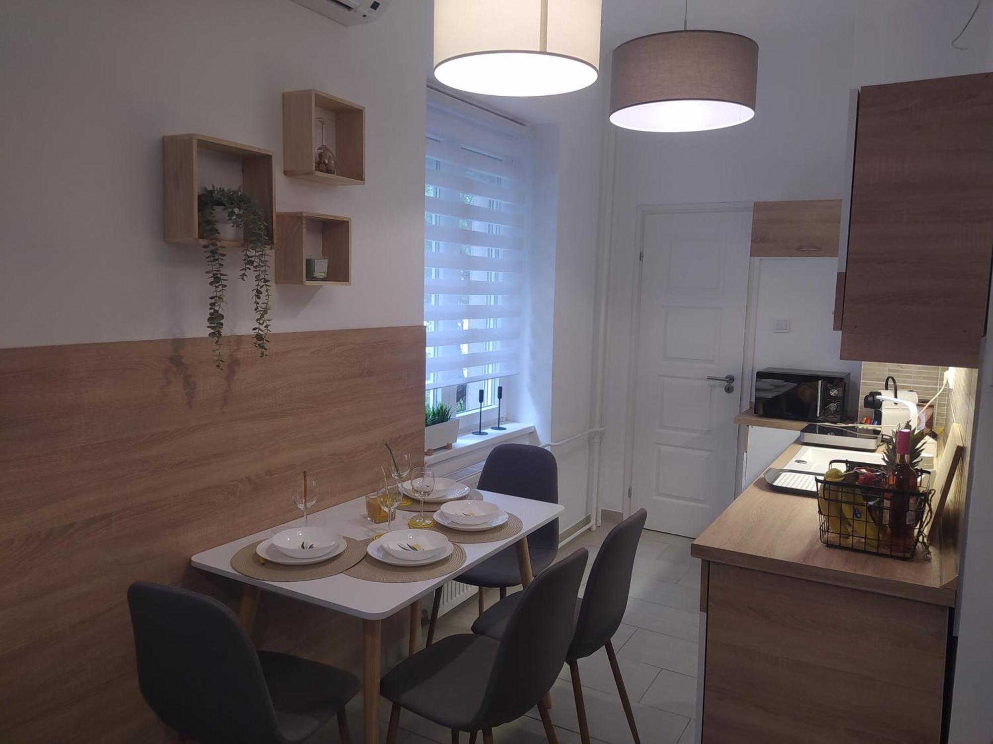 Lady Mabel'S Apartment Near To Arena, Puskas Stadion And City Park, With Guarded Parking Place Budapeste Exterior foto